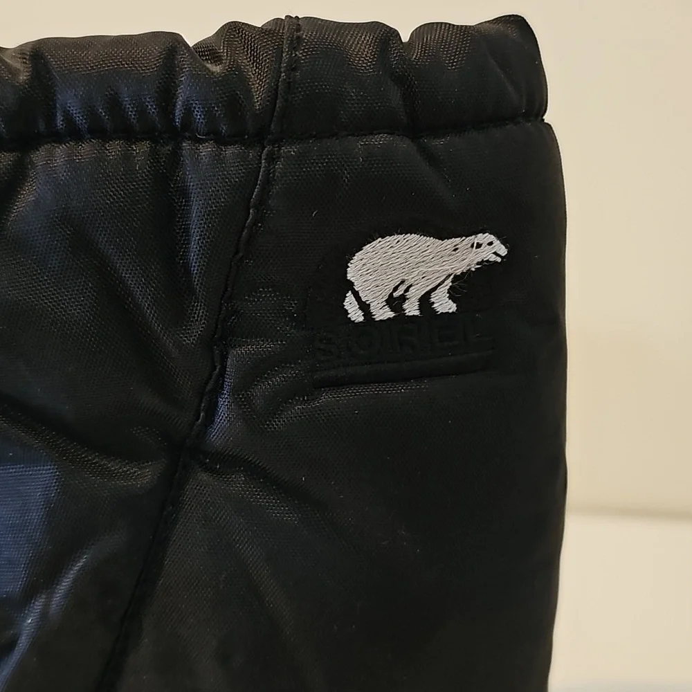 Sorel Childrens Cub black snow boots.  Size 1
